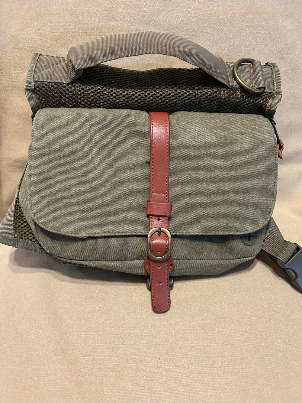 Wolf Republic 2025 Fox Dog Saddleback Harness green Canvas & Leather Straps.